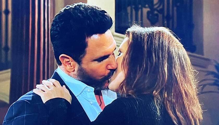 Bold And The Beautiful Scoop: Bill and Sheila kiss