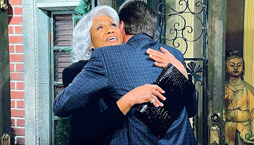 Y&R Scoop: Jack hugs Mamie