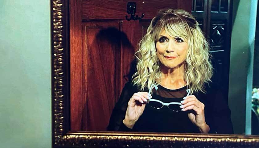 Young And The Restless: Aunt Jordan stares in the mirror at her new look