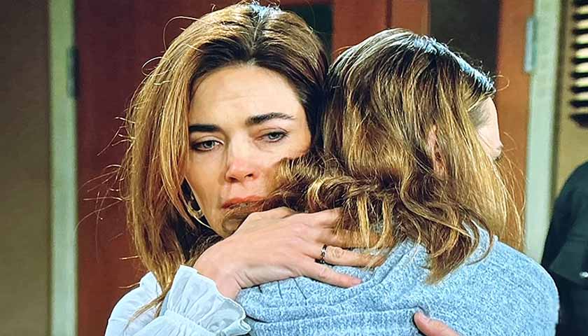 Young And The Restless: Victoria Hugs Claire