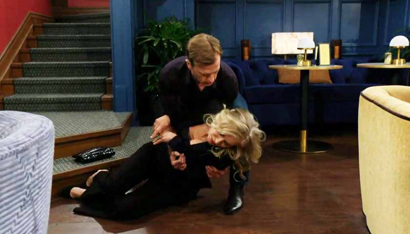 Y&R Scoop: Tucker holds Ashley, after she collapses