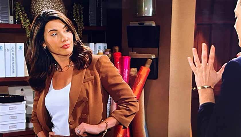 B&B Scoop: Steffy puts her arm on her hip as she glares at Hope