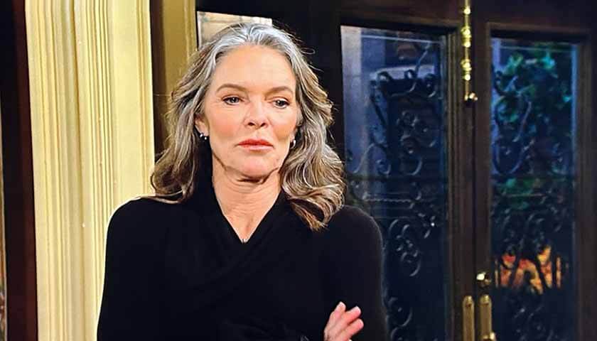 Young And The Restless: Diane cries in the Abbott living room