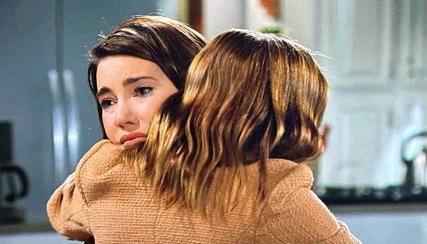 Bold And The Beautiful: Steffy hugs Taylor