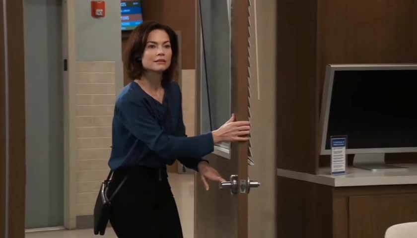 GH Scoop: Liz walks into Terry's office