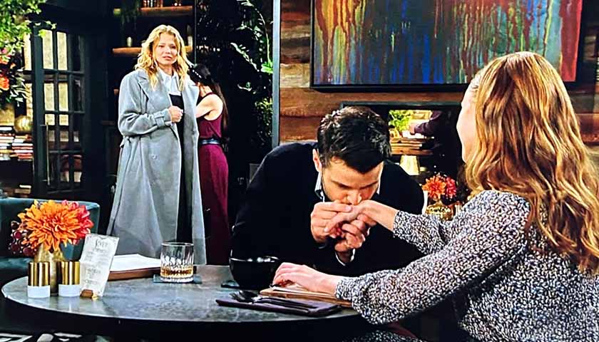 Young And The Restless: Summer sees Kyle kissing Claire's hand