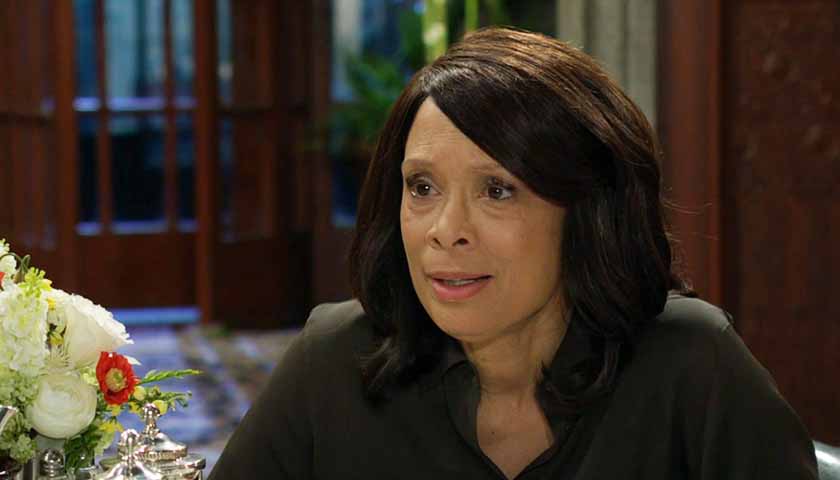 Y&R Scoop: Amy talks to Damian