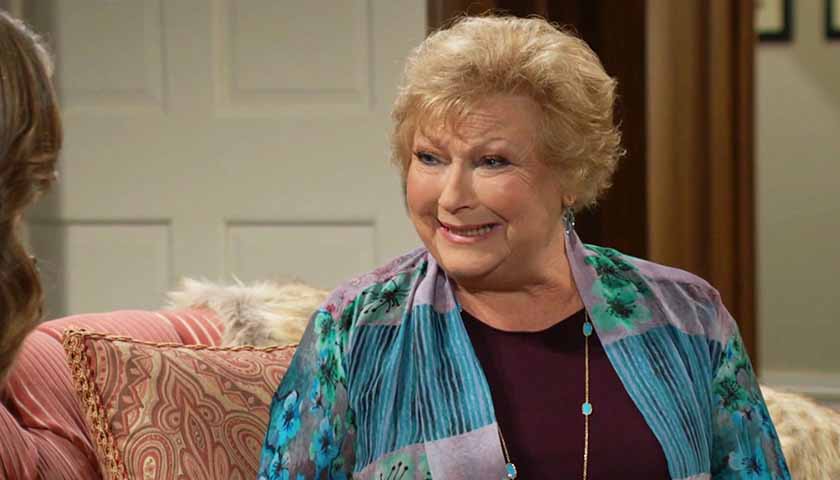 Young And The Restless: Traci cries as she talks to Diane about Martin