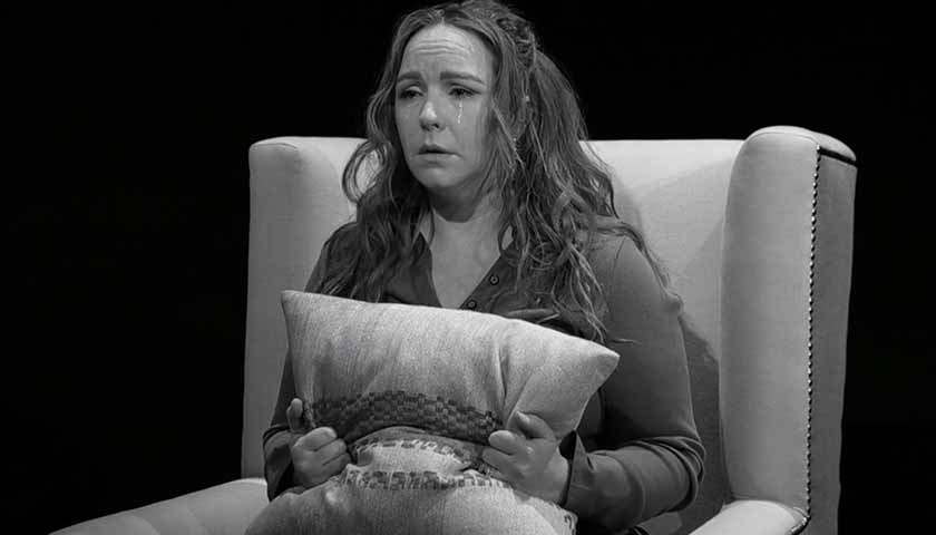 Y&R scoop: Mariah has another disturbing flashback