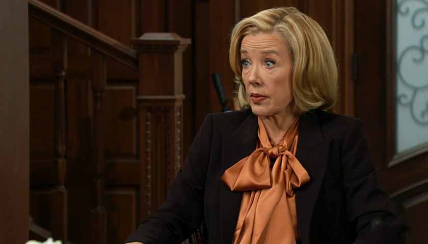 Y&R Scoop: Nikki talks to Nick and Victoria