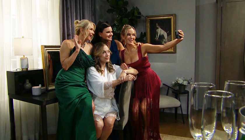 B&B Scoop: Brooke, Katie, Donna and Hope pose for a photo in the bridal suite