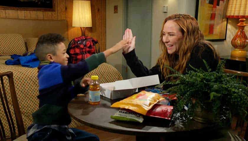 Young And The Restless Scoop January 28: Abby And Devon Agonize Over Their Missing Son - Mariah Plans To Tell Dom His Parents Don't Want Him - The Soap Scoop