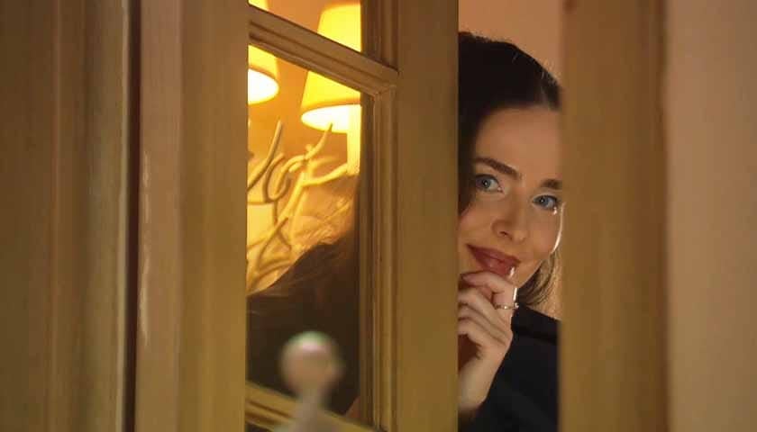 Bold And The Beautiful Spoilers: Ivy spies on RJ and Electra