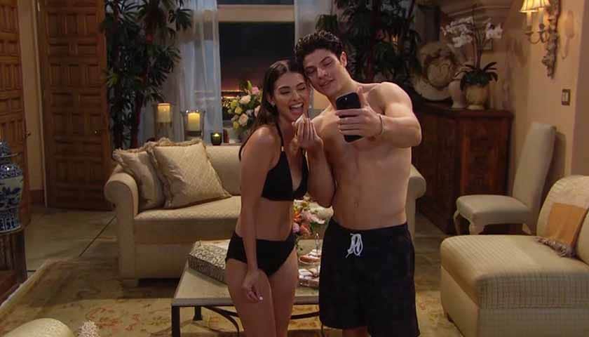 B&B Scoop: Electra and RJ take a selfie