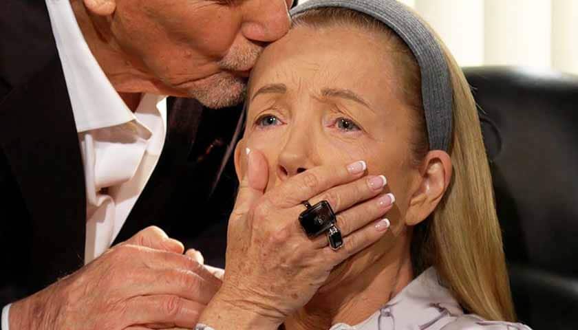 Young And The Restless Spoilers: Victor kisses Nikki's forehead when she says she can't see anything
