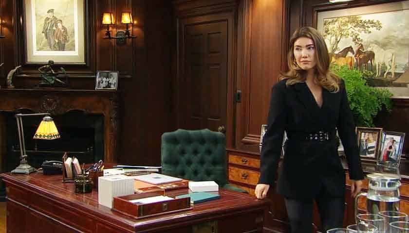 B&B Scoop: Steffy stands by her desk at Forrester