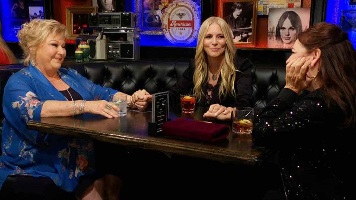 Young And The Restless August 20 Spoilers: Traci (Beth Maitland), Cricket (Lauralee Bell) and Nina (Tricia Cast) enjoy a girl's night out