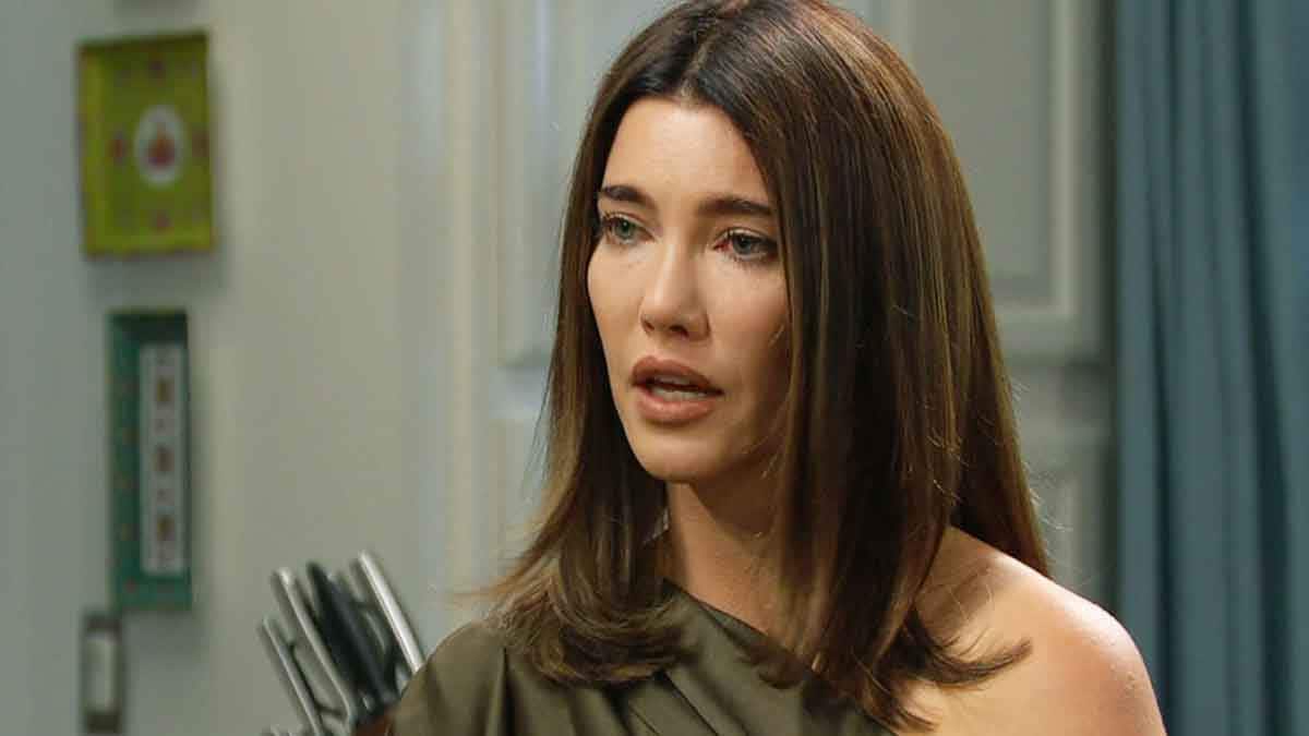Steffy at the cliff house on Bold and the Beautiful