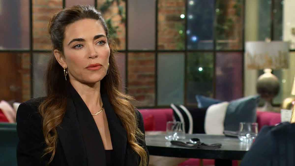 Victoria and Audra at Society on Young and the Restless