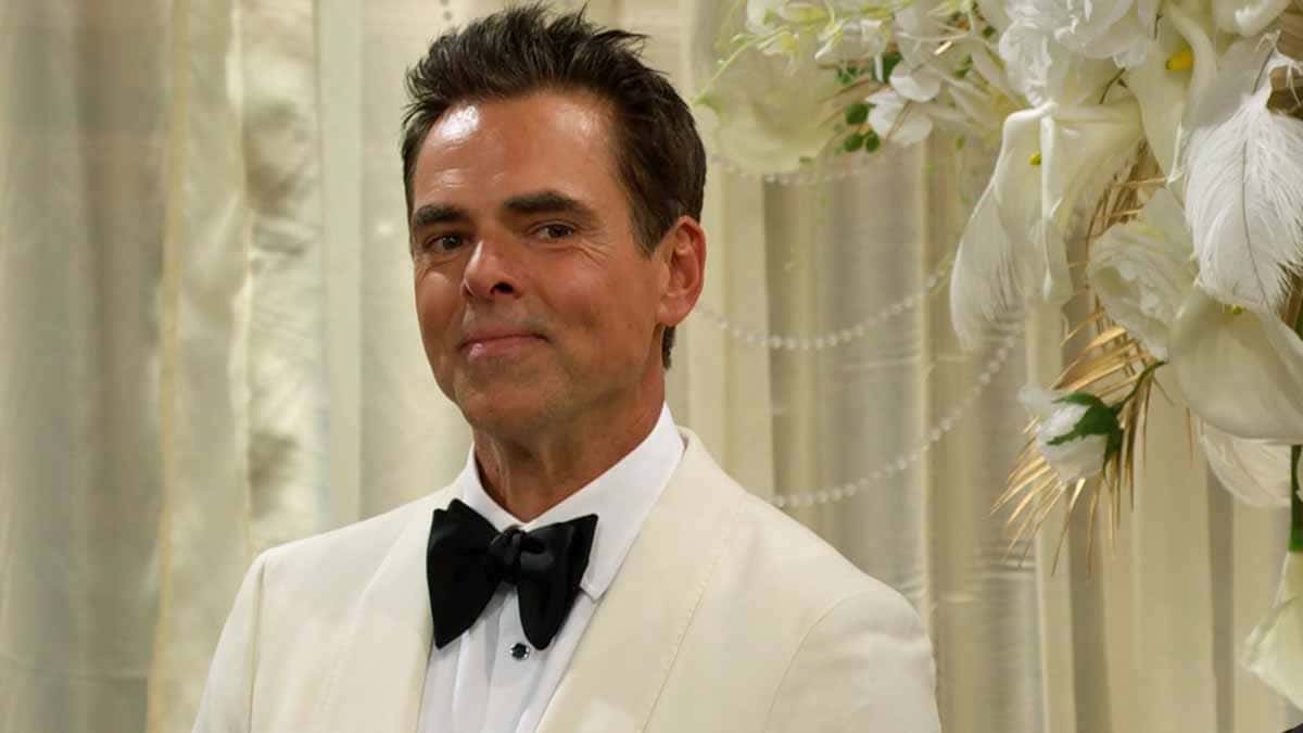 Billy gets teary-eyed as he sees Sally on Young and the Restless